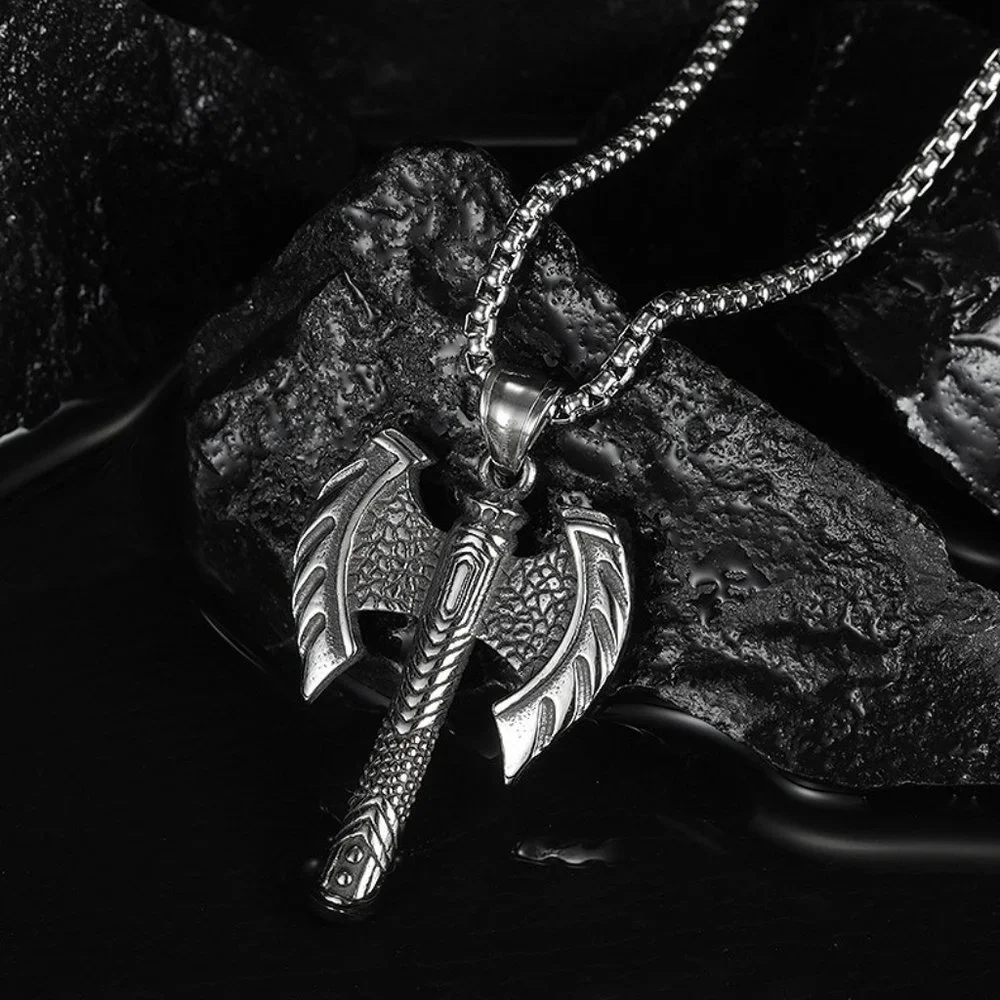 Axe Necklace - Picture 3 of 4